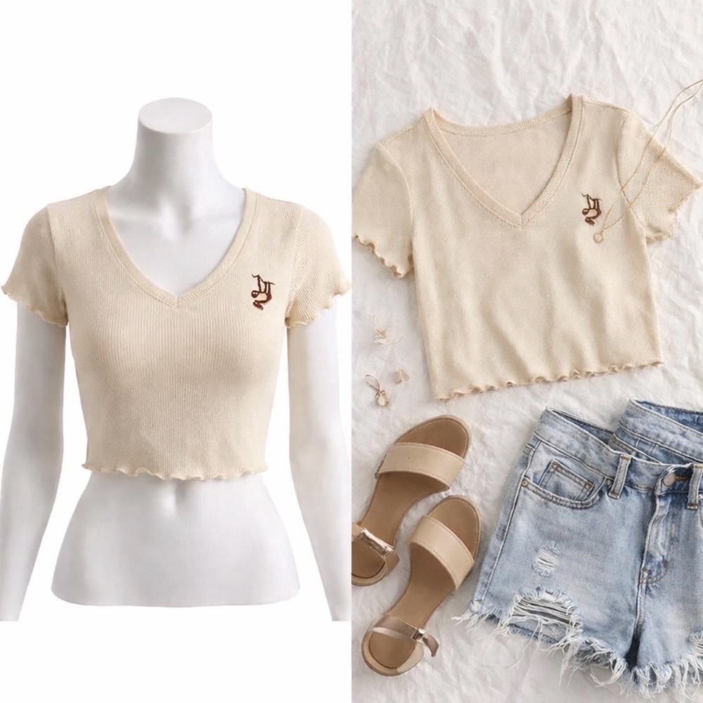 Women's Crop V-Neck Ribbed Stretch Solth T-Shirt Wild Fable Beige Medium